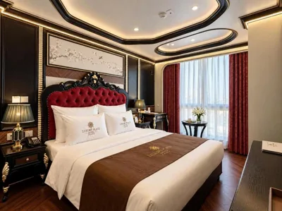 Deluxe Double Room — Luxury Place Hotel