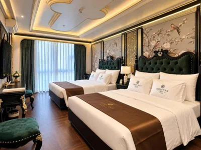Deluxe Family Room — Luxury Place Hotel