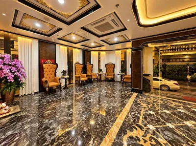 Luxury Place Hotel – Photos 11